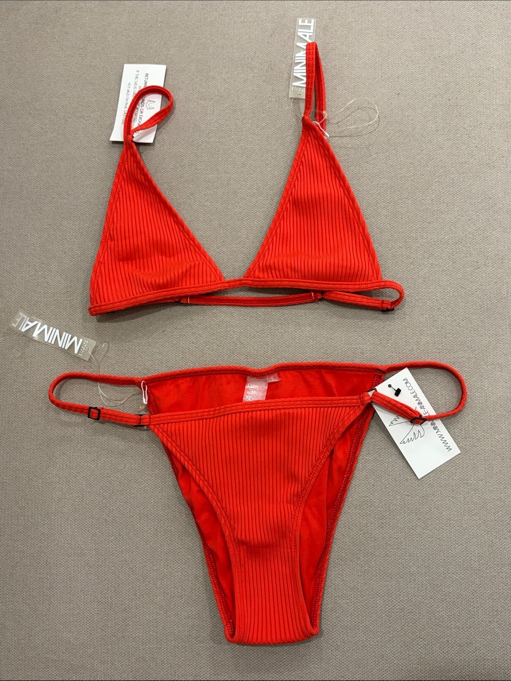 Minimale Animale Red Ribbed Bikini Set – Triangle – NWT – Top S Bottom L